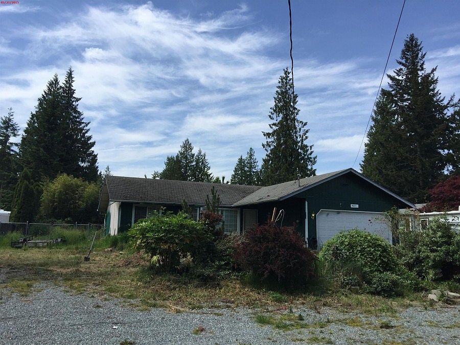 1st image of 9607 209th Ave E