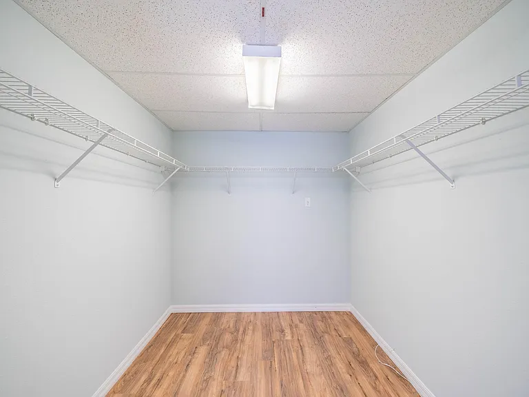 2541 River Preserve Ct — Photo 6