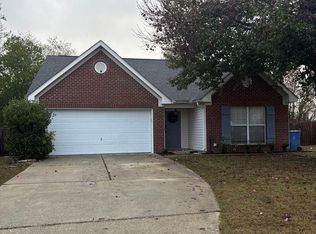 415 Fulton Dr, Midland City, AL 36350