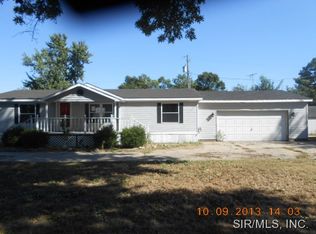 2940 Circle Dr, Granite City, IL 62040