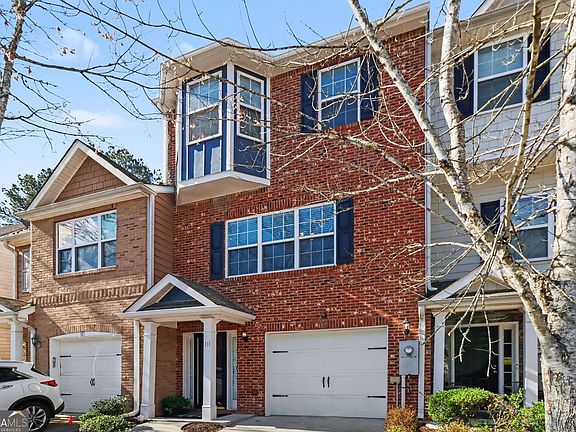 3rd image of 111 Creel Way S