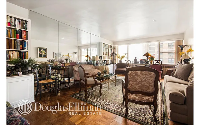 Sold by Douglas Elliman | media 25