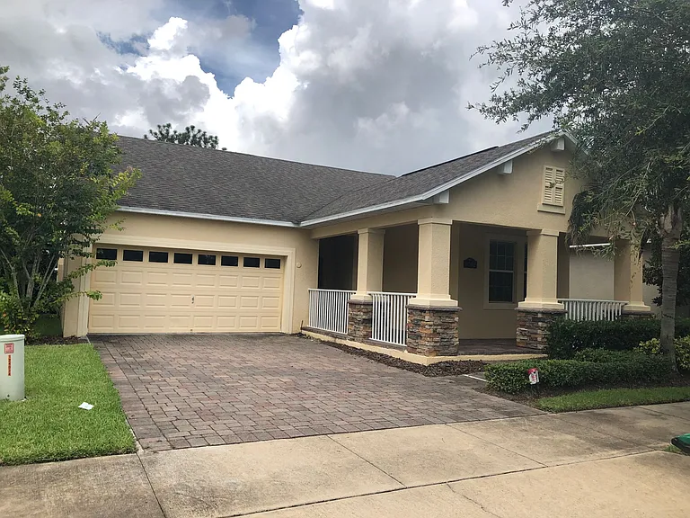6042 Sunset Isle Dr — Photo 1