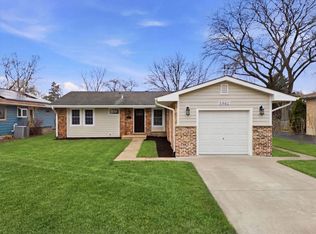 5940 Carpenter St, Downers Grove, IL