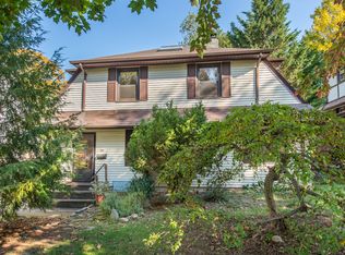 291 Carlton Ter, Teaneck, NJ 07666