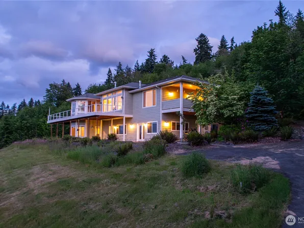 975 E Simmons Road, Port Angeles, WA 98362