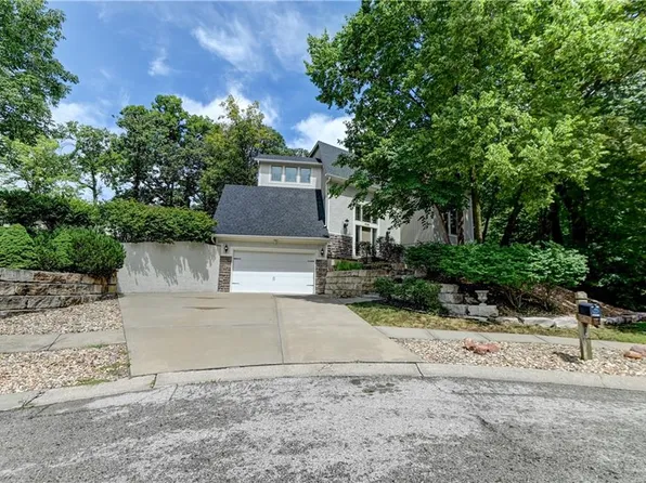 4108 NW 73rd St, Kansas City, MO 64151