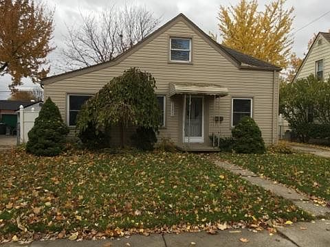 1st image of 19840 Avalon St