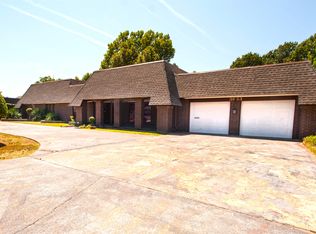 3633 Sunvalley Dr, Midwest City, OK 73110