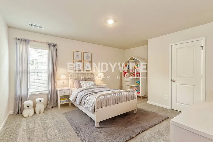 925 Hayston Way — Photo 24