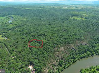 58 Potomac Overlook Dr, Levels, WV 25431