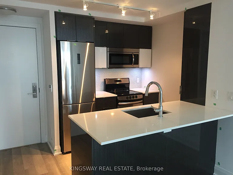 56 Annie Craig Dr #4706 — Photo 3