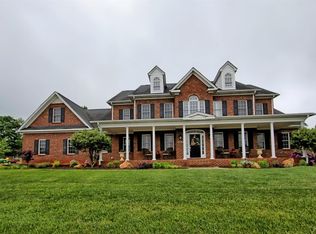 1282 Carlton Pl, Forest, VA 24551