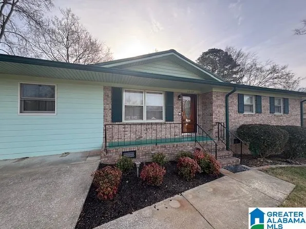 6309 Meadowlark Dr, Anniston, AL 36206