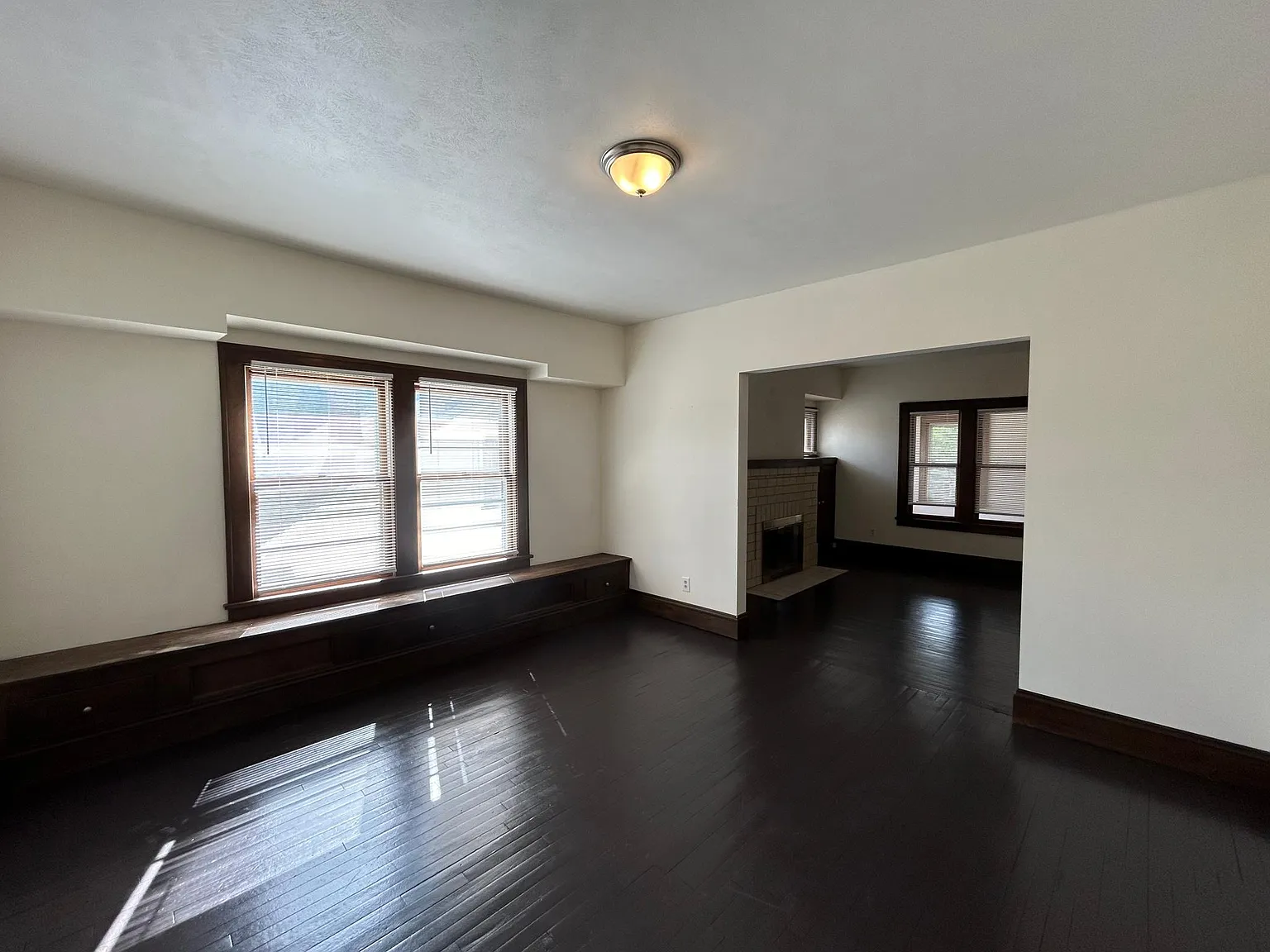 3 bed, 1100 sqft, $1,175 — Photo 2