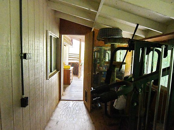 5th image of 1943 San Miguel Canyon Rd