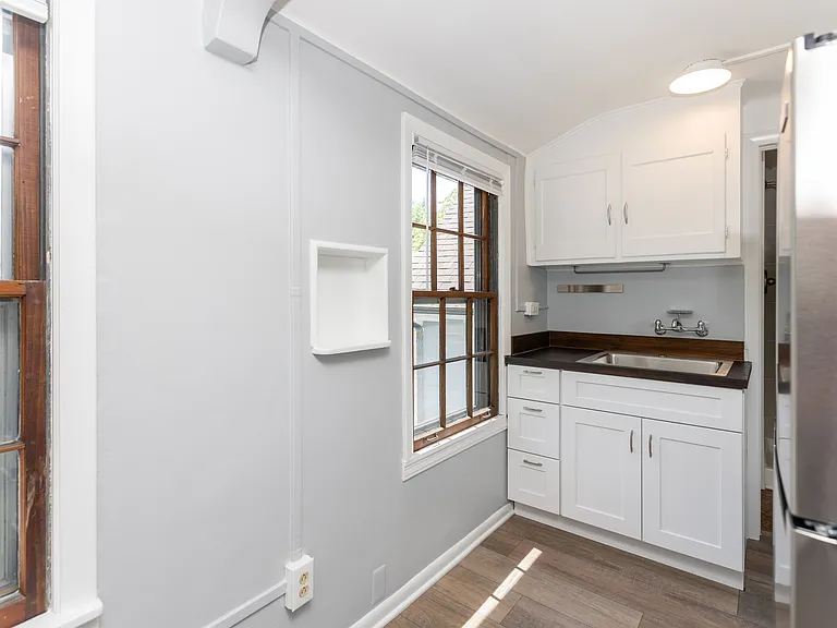 717 N Congress St #2 — Photo 8