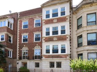 9620 S Harding Ave, Evergreen Park, IL 60805