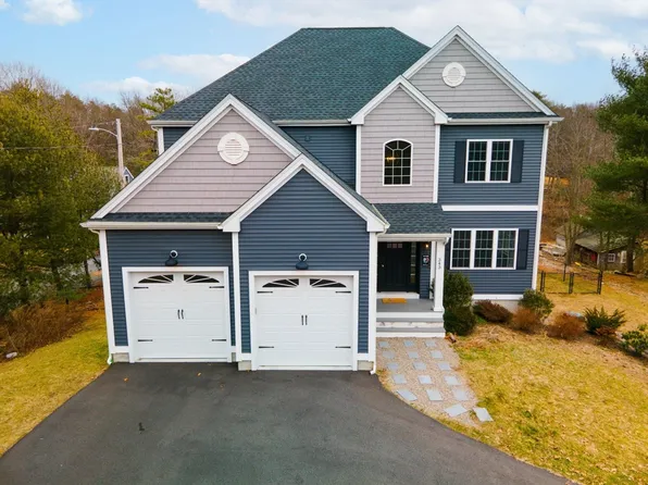 343 Kelley Blvd, North Attleboro, MA 02760