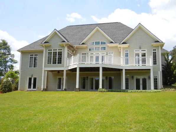 11 Pine Ridge Dr, Littleton, NC 27850