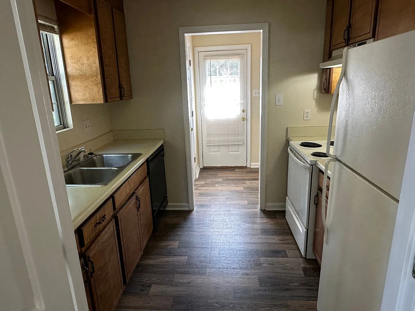 134 Lauren Circle — Photo 3