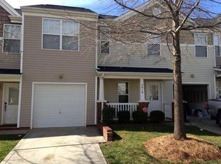 5616 Santeelah Ct, Charlotte, NC 28217