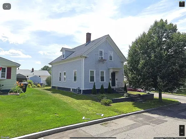 70 Martin St, East Providence, RI 02914