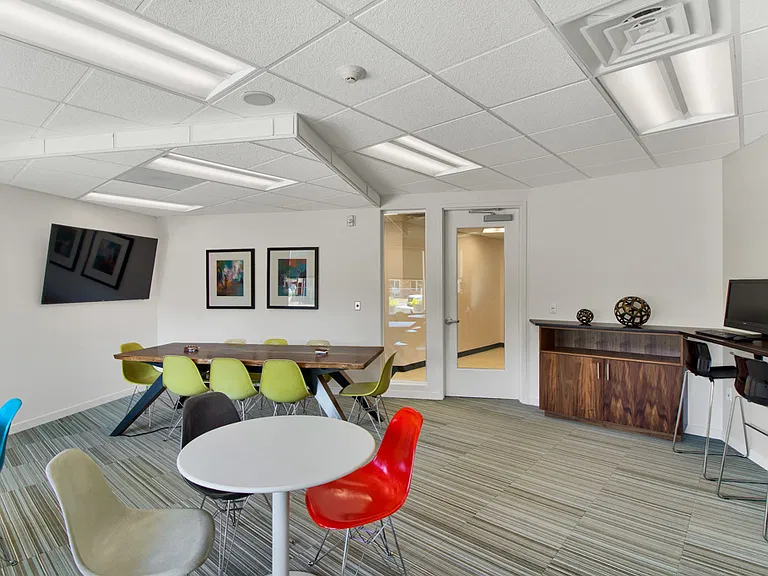Verra West — Photo 12