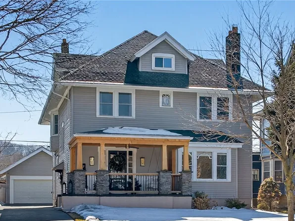 387 Canterbury Rd, Rochester, NY 14607