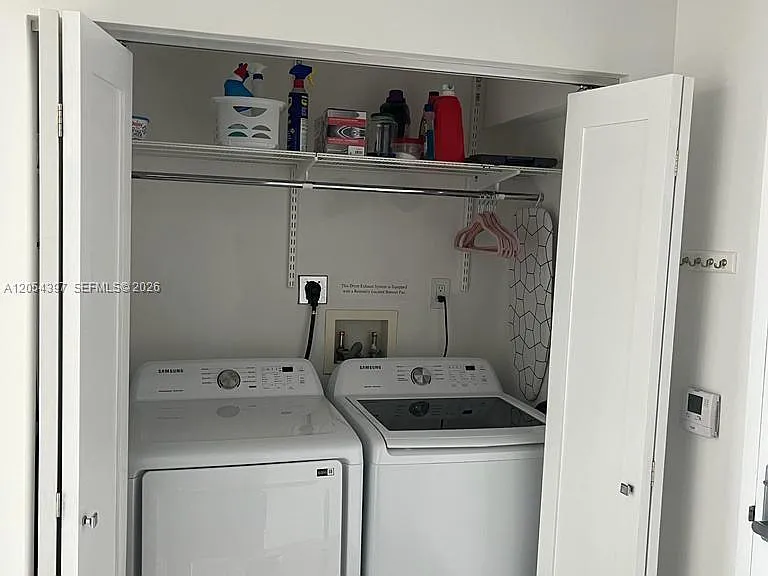 90 SW 3rd St #3004 — Photo 10