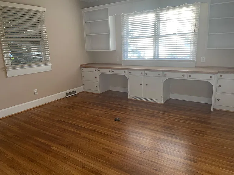 6101 Lansing Dr — Photo 6
