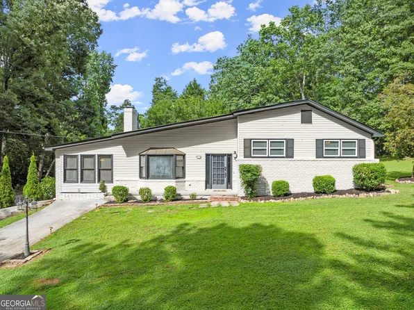 4609 Sequoia Cir, Oakwood, GA 30566