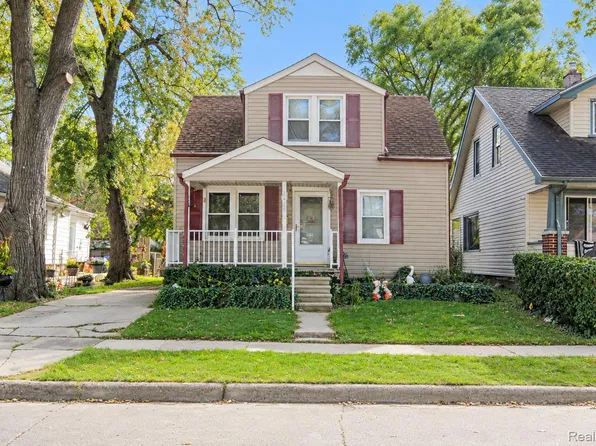 8428 Chalmers Ave, Warren, MI 48089