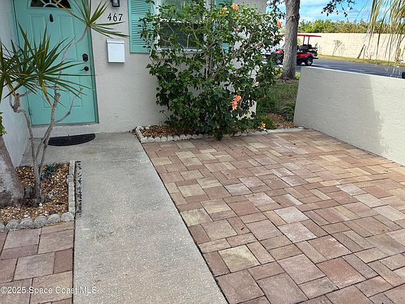 2nd image of 467 Ibis Ln #8-12