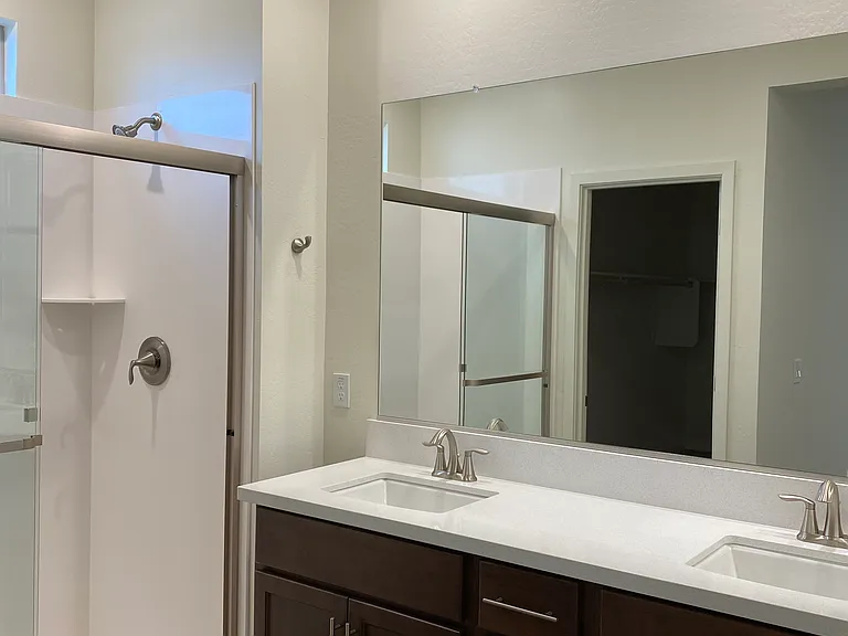 11717 W Mobile Ln — Photo 7