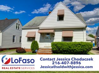 5271 W 54th St, Parma, OH 44129