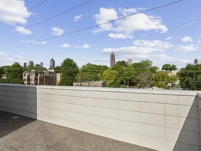 663 Boulevard NE — Photo 25
