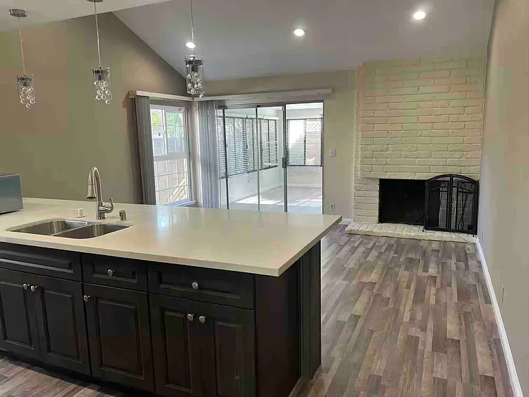 19107 Owen Way — Photo 8