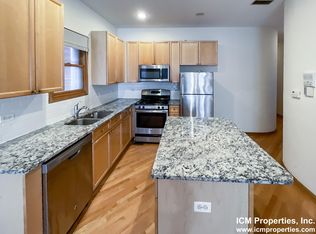 2706 N Wayne Ave #1F, Chicago, IL 60614