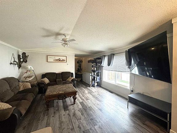 5th image of 12127 W 97b St