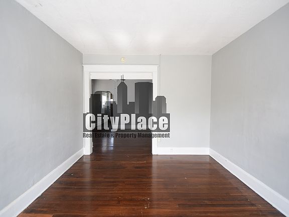 5th image of 558 E 37th St Unit 2