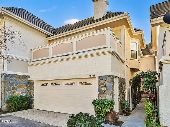 2nd image of 32124 Canyon Ridge Dr