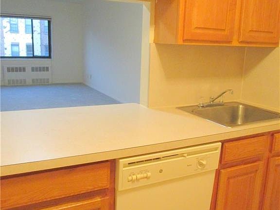 5th image of 680 N Terrace Ave APT 5G