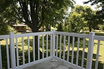 2nd image of N10274 Us Hwy 151