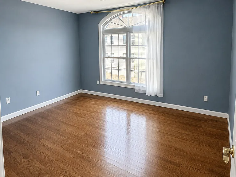 77 Cedar St #3 — Photo 39
