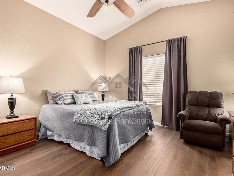 41793 W Sunland Dr — Photo 16