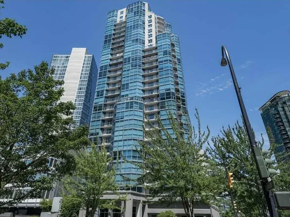 1415 Georgia St W #2001, Vancouver, BC V6G 3C8