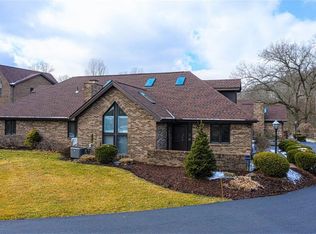 10063 Mansion Dr, Gibsonia, PA