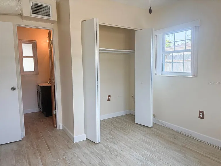 8916 Narcissus Ave — Photo 8