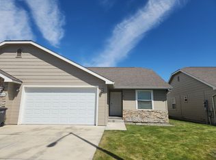 1003 S 90th Ave #2, Yakima, WA 98908